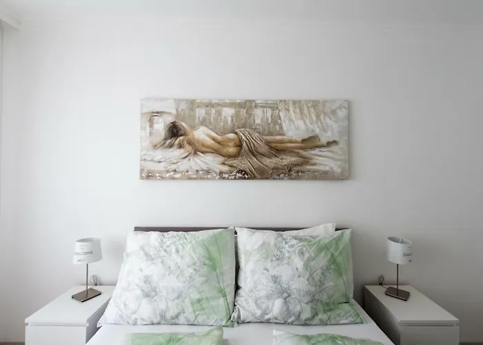 Apartamento Let It Be U1, U2, U4 Karlsplatz Oper Viena