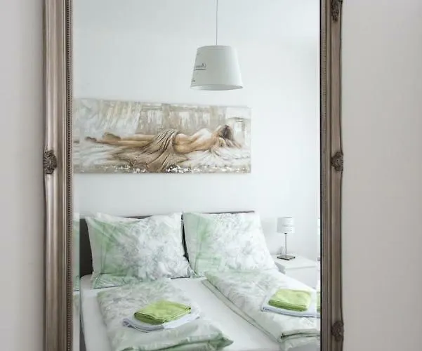 Apartamento Let It Be U1, U2, U4 Karlsplatz Oper Viena